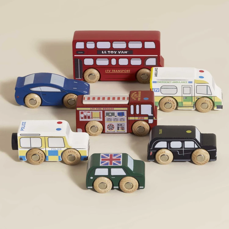 TV267-london-car-decker-bus-taxi-police-mini-fire-engine-ambulance-vehicle-wooden-toy-red-wood-boy-girl-cars-7-.jpg