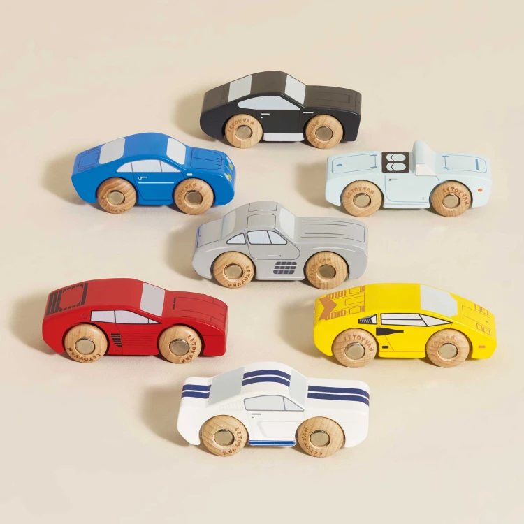 TV445-classic-wooden-sport-car-eco-wooden-toy-boy-girl-gift-vehicle-speed-cars-grand-prix-red-blue-yellow-8-.jpg