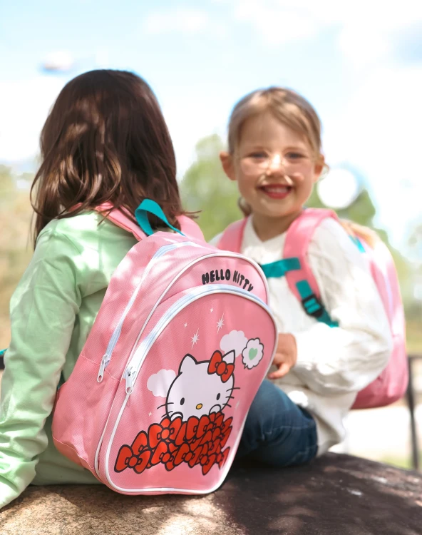 I-70000700-Hello-Kitty-backpack-5-pion-002-.jpg