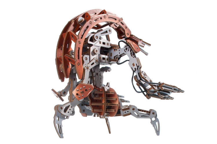 Droideka-Star-Wars-6-ruchomy-model-3D-do-skladania-Ugears.webp