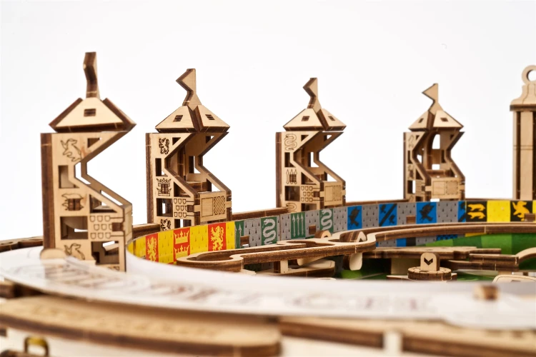 Pinball-Quidditch-5drewniane-puzzle-3d-Ugears.webp