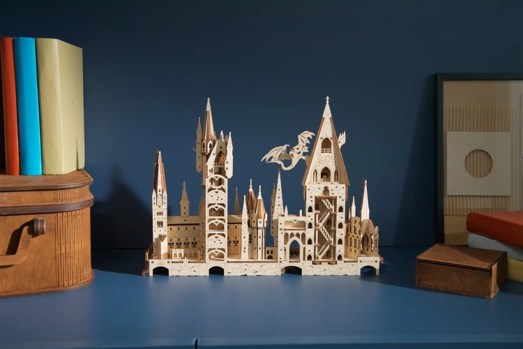 Zamek-Hogwart-76drewniane-puzzle-3d-Ugears.webp