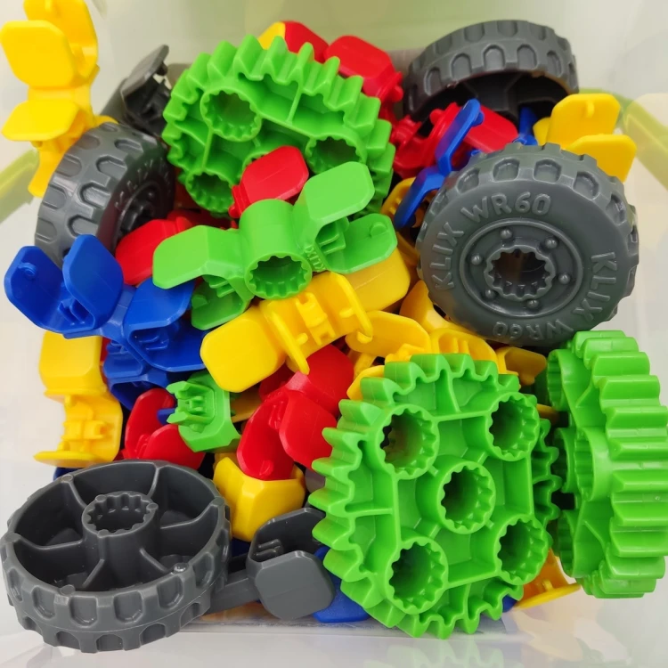 pol_pl_Klix-Cubes-150-el-Klocki-Konstrukcyjne-1041_4.jpg