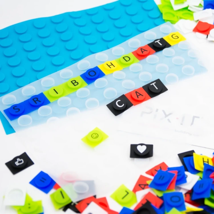 pol_pl_PIX-IT-BIG-Box-Edu-273-elementy-litery-i-cyfry-4-1587_7.webp