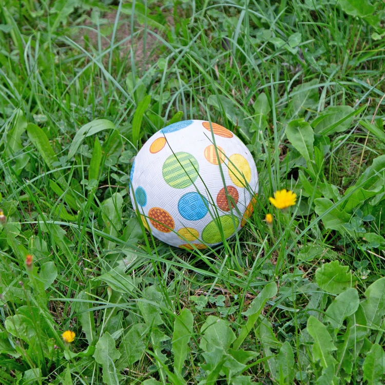 6846d2b302b64-natural-rubber-ball-patchwork-small.jpeg
