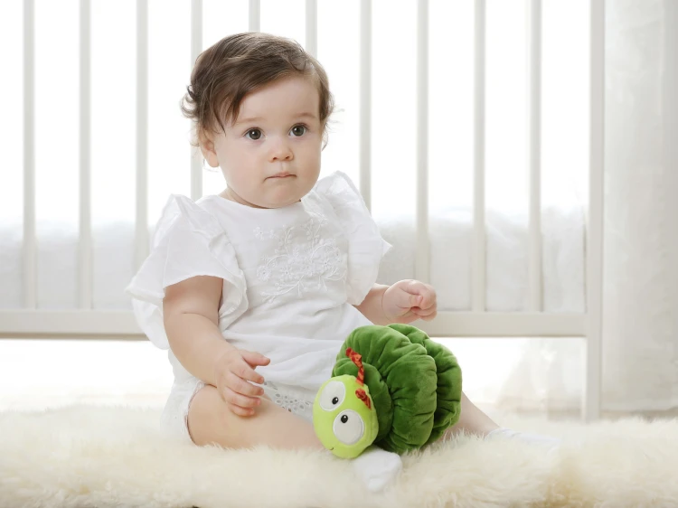 6846e3e63d9ec-vibrating-caterpillar-playq.jpeg