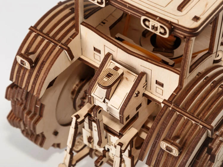 Traktor-2--drewniane,-mechaniczne-puzzle-3D.webp