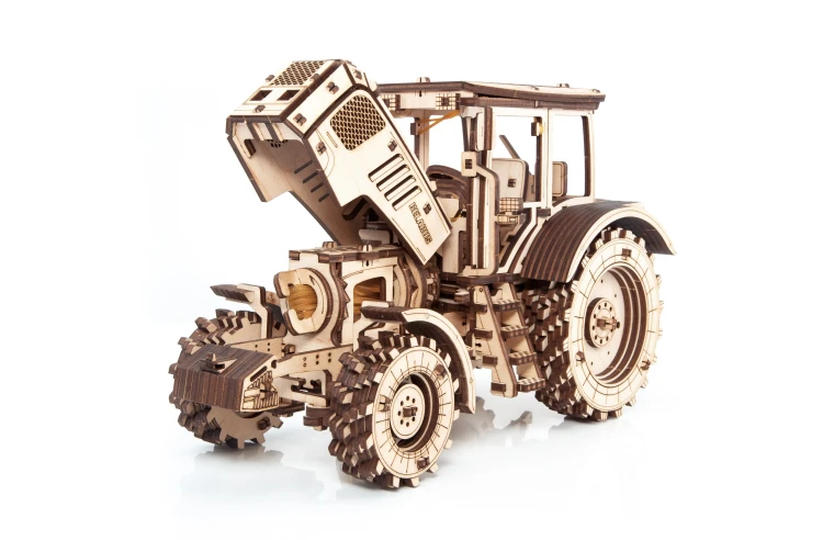 Traktor-BELARUS-2022-4-drewniane,-mechaniczne-puzzle-3D.webp