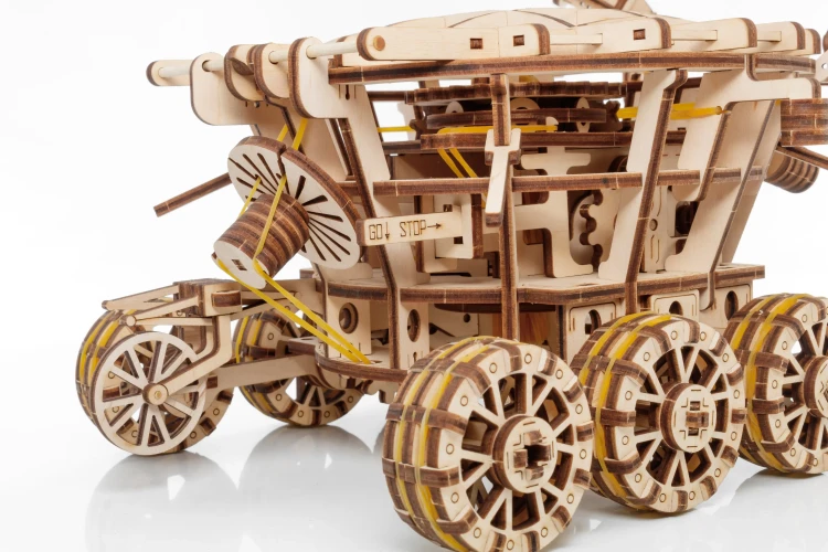 Lazik-ksiezycowy-Lunochod--3-mechaniczne-puzzle-3d.webp