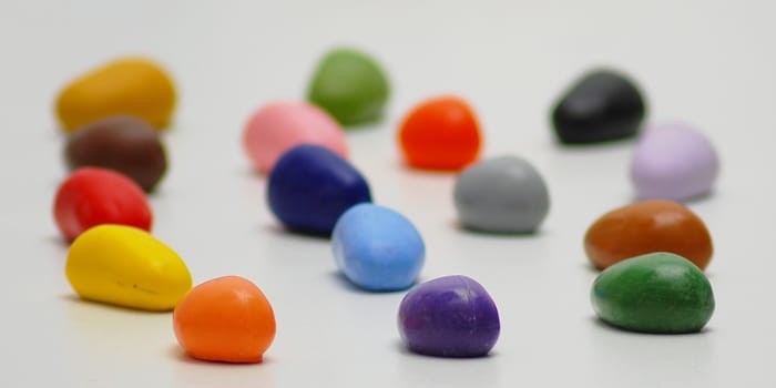 Kredki kamienie kamyki 16 sztuk w bordowym woreczku Crayon Rocks