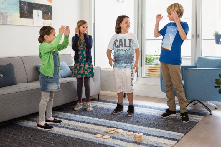 Gra Naśladuj ruch BUITEN SPEEL
